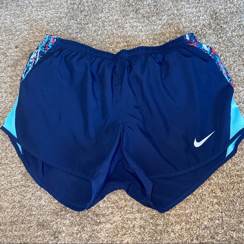 Bundle of 3: Nike Shorts - Picture 2 of 5
